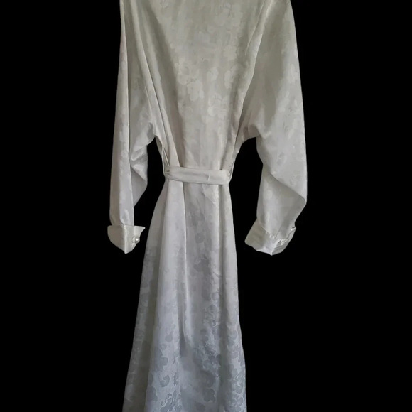 Victoria's Secret Vintage gold Label, floral sleepwear print maxi robe size  M/L - Picture 3 of 10